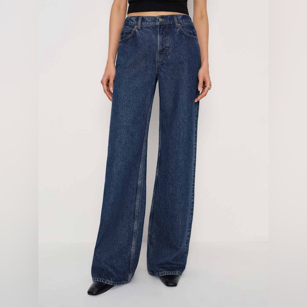 Reformation Cary Low Rise slouchy Wide-Leg Jeans Size 26 in Cleary. EUC - Picture 2 of 8